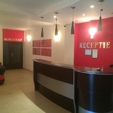 Hotel Fiama Otelu Rosu Exterior foto