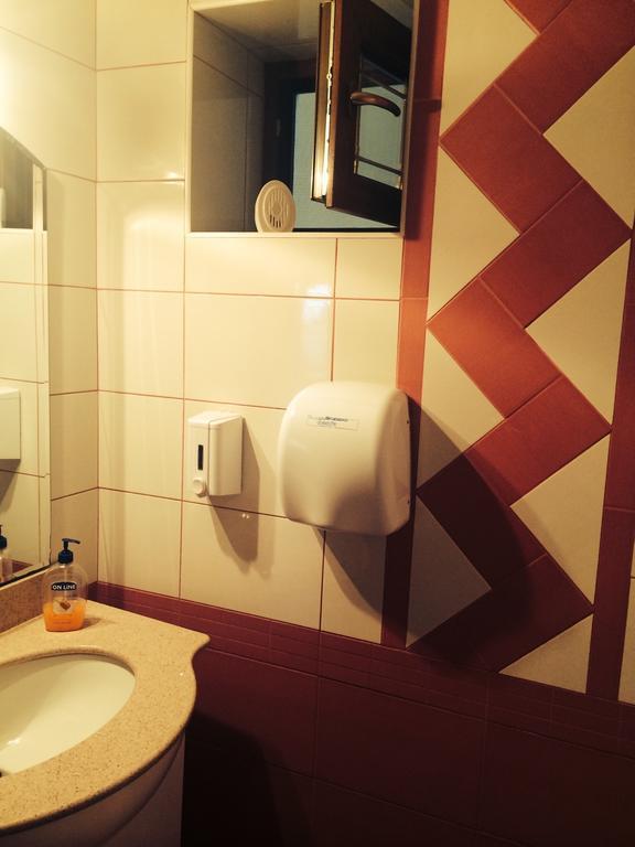 Hotel Fiama Otelu Rosu Cameră foto
