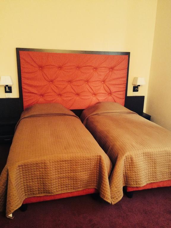 Hotel Fiama Otelu Rosu Cameră foto